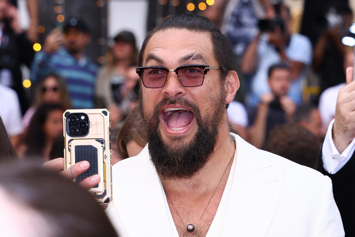 Jason Momoa's 2-Word Response to New 'Street Fighter' Cast Member Is Perfect