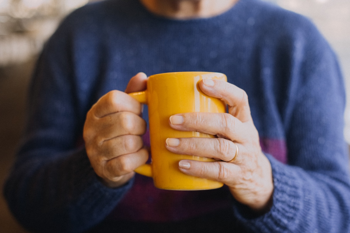 Study Names 1 Drink That Could Help Slow Down Aging