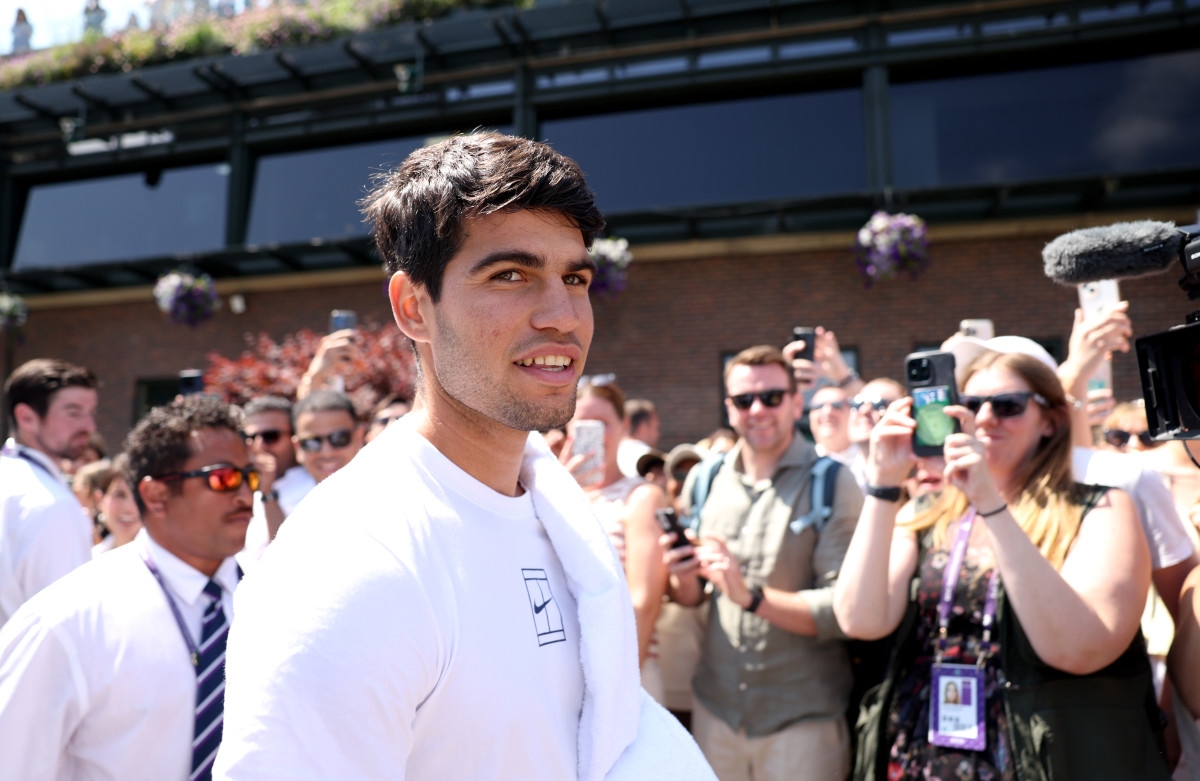Wimbledon Reporter Blasted for Her Question to Carlos Alcaraz