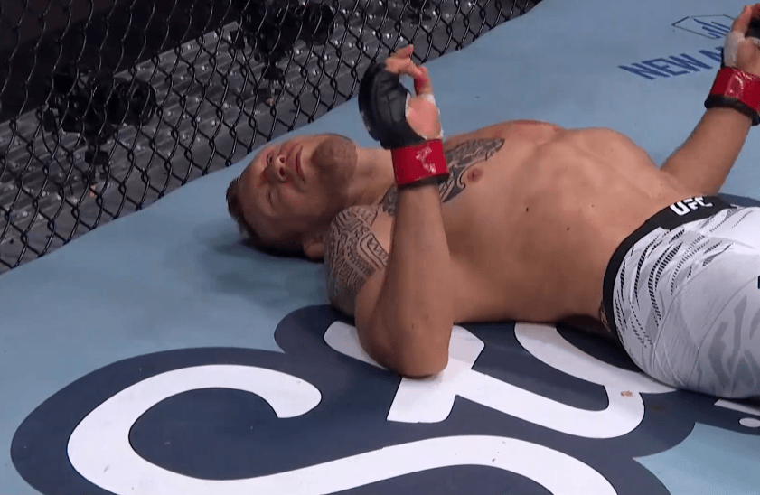 UFC 317 video: Gregory Rodrigues scores frightening knockout of Jack Hermansson