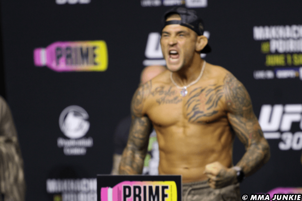 UFC 318 weigh-in results, live video stream
