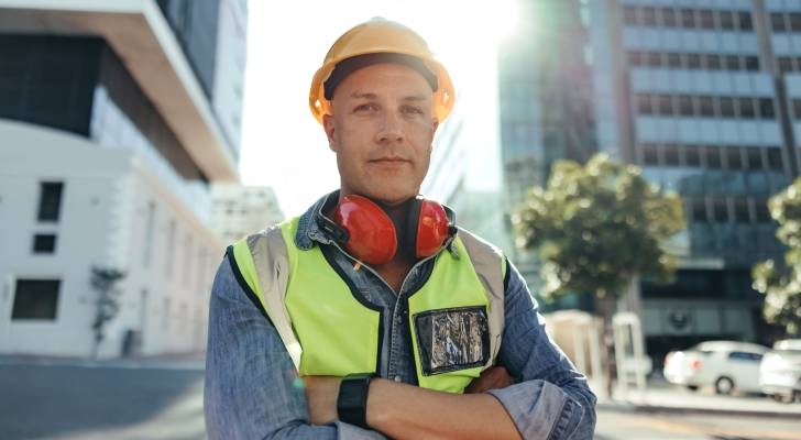 How can I become a millionaire on a low income? With these 4 steps it might be easier than you think