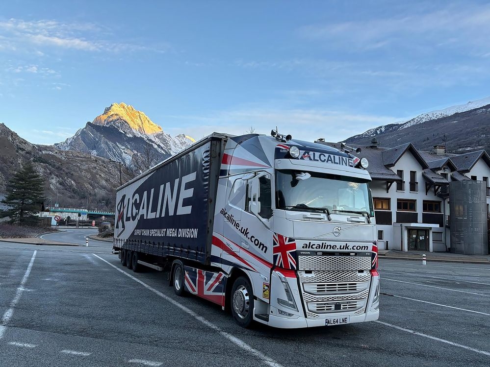 Alcaline Transport in tie-up with Webfleet