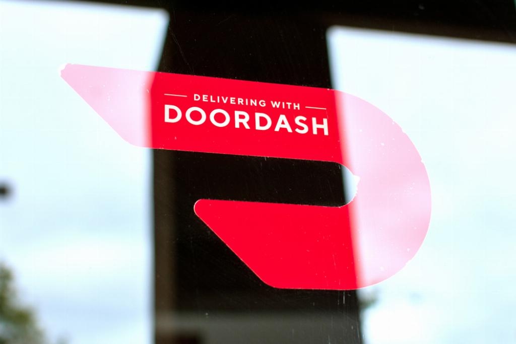 DoorDash to See Earnings Boost From Anticipated Ramp in Ad Revenue, Oppenheimer Says