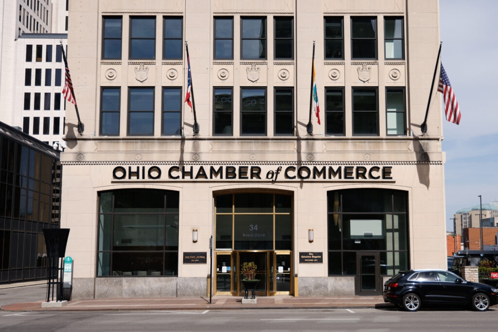 As pharmacies close, Ohio Chamber blasted for siding with middlemen