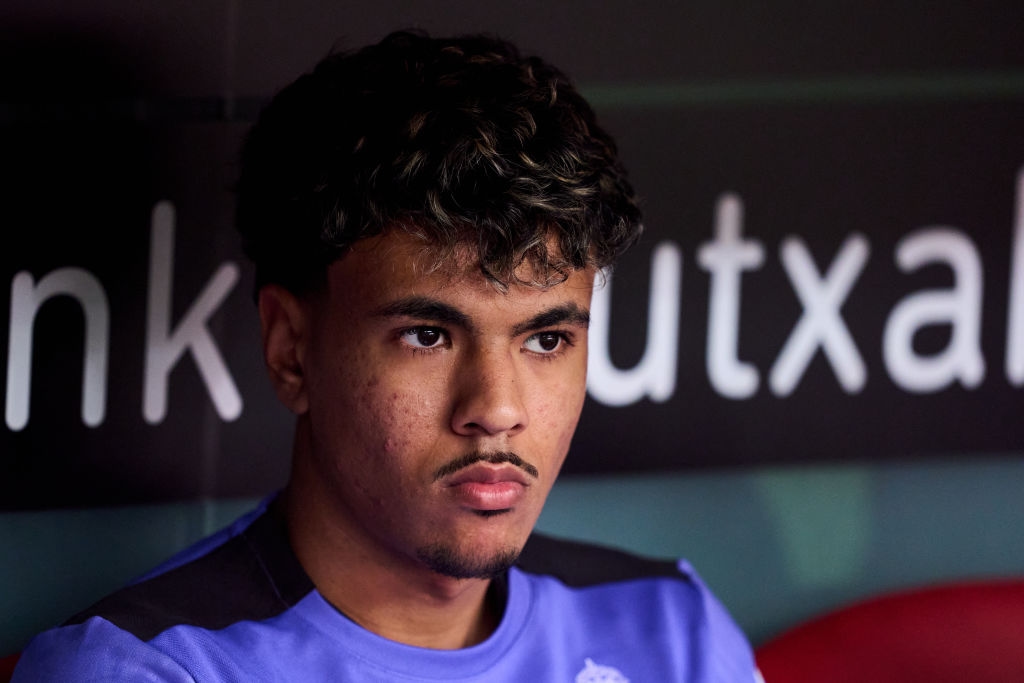 🚨 BREAKING: Everton sign up-and-coming Bayern Munich defender
