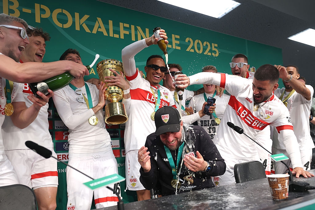 😂 Kebabs and goggles: Inside Stuttgart's wild cup night