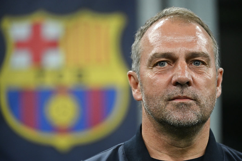 🚨 It's official, Hansi Flick extends his contract with FC Barcelona