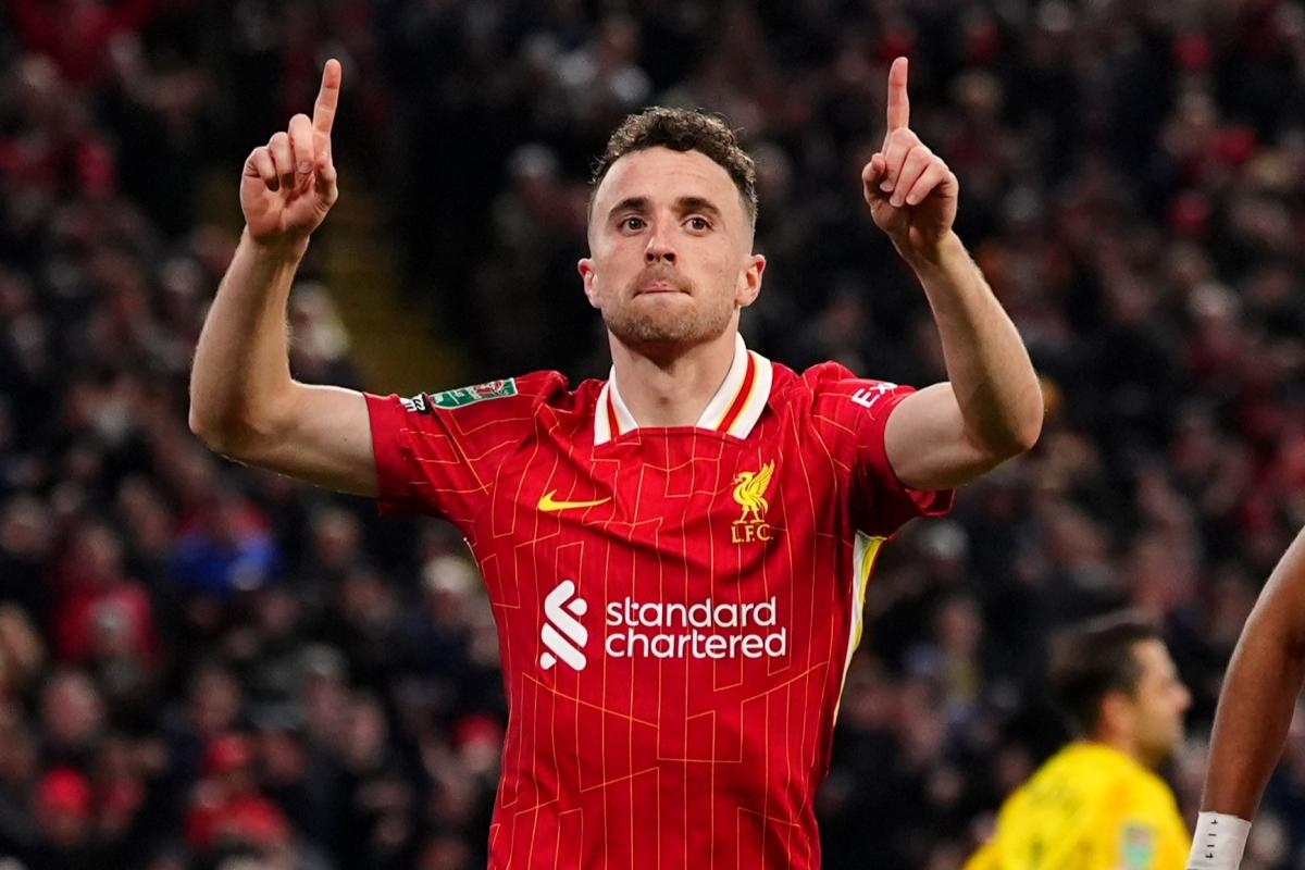 Liverpool footballer Diogo Jota, 28, dies in car accident