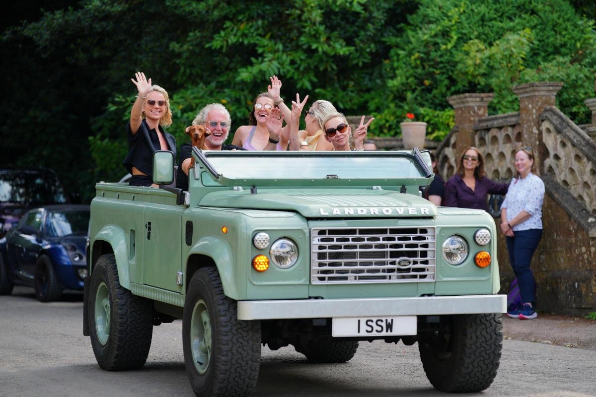 Photos: Star-studded Oxfordshire wedding of Apple founder's daughter