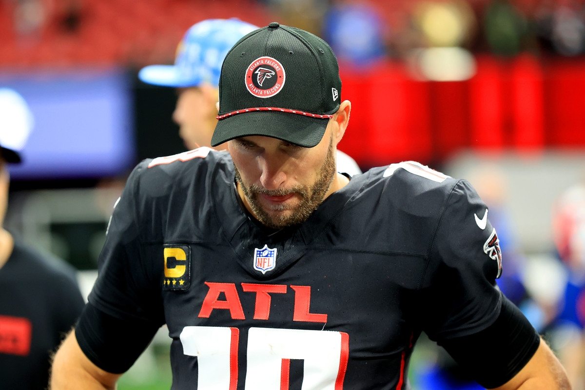 NFL Star's Wife Gets Emotional After He's Benched for Younger Player