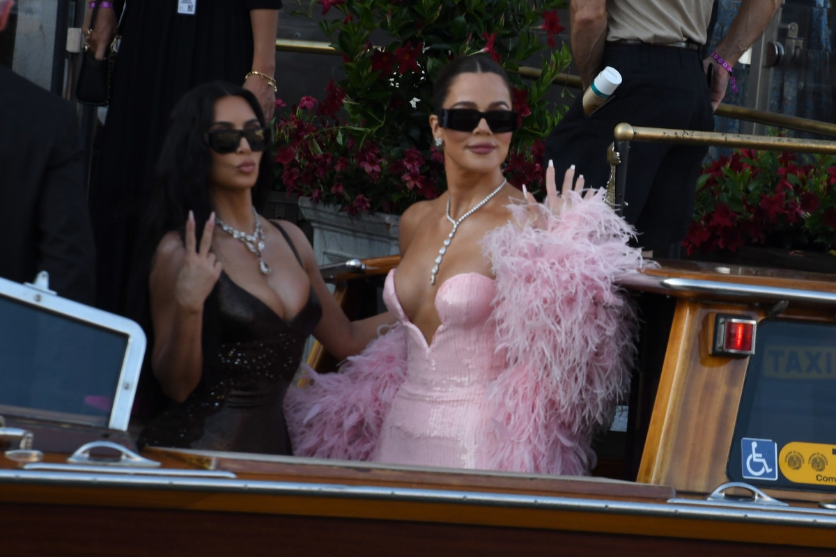 Khloe Kardashian's Daring Outfit Draws Reaction From Paris Hilton's Mom
