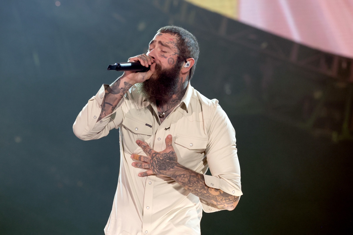 Post Malone's Epic Move at Arizona Dive Bar Leaves Staff Speechless