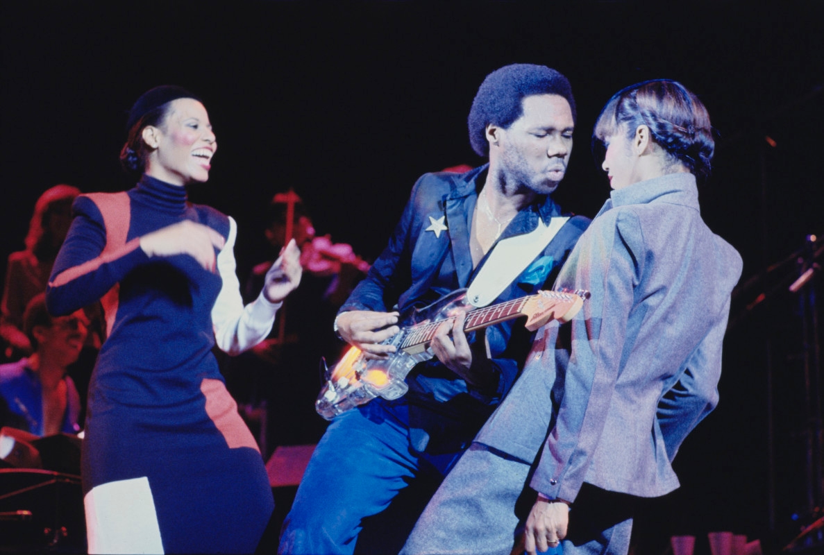 Legendary Pop Hitmaker, 72, Is a 'Musical Genius' Playing 'One of the Best Songs Ever'