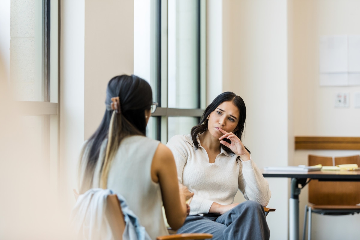 'Am I Annoying?' This Checklist Should Help You Tell, According to Psychologists