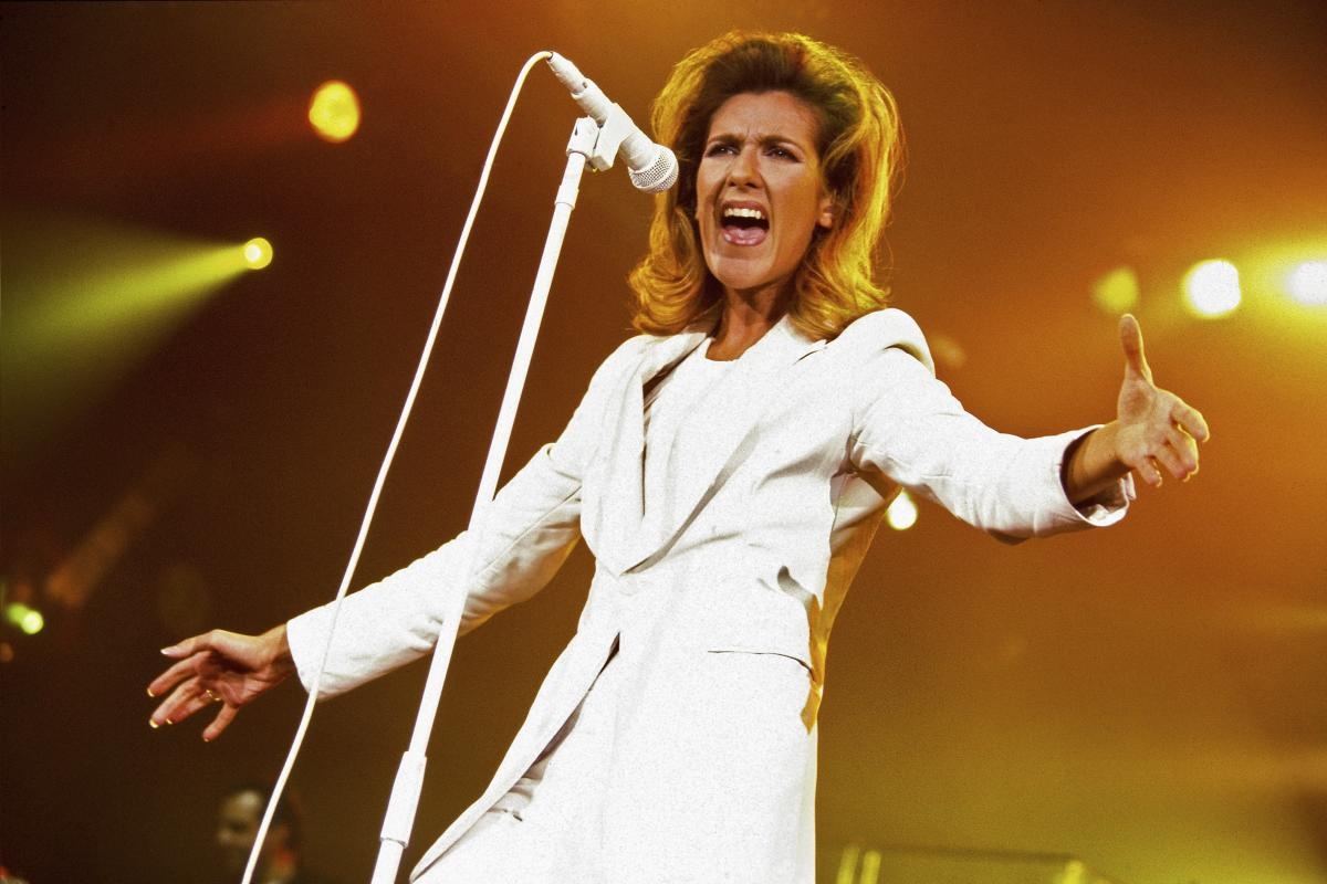 Iconic '90s Singer, 57, Looks Ageless in Refreshing Black-and-White Snaps