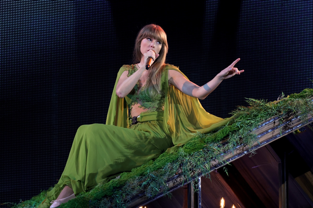 Popular TV Star Reveals What Taylor Swift Said to Her from Eras Tour Stage