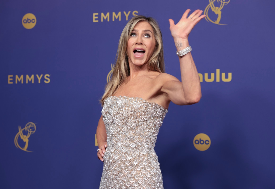Ageless Jennifer Aniston, 56, Looks Stunning with Rumored New Man in Exclusive Vacation Photos