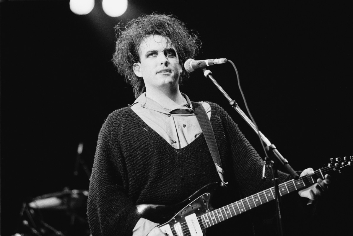 Pop Star's Spin on ‘80s New Wave Hit Sparks Intense Fan Debate