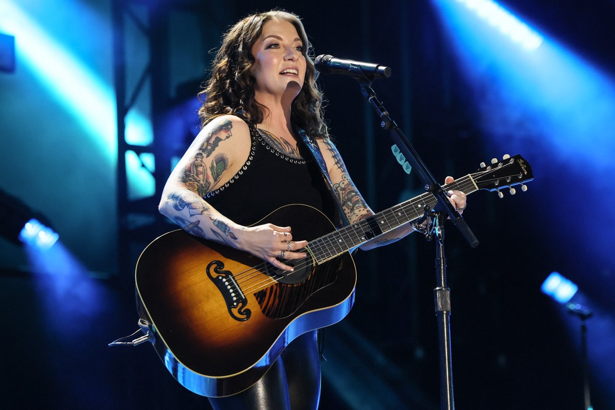 Country Singer 'Blew the Roof Off' Grand Ole Opry in Newly-Released Performance Footage Fans 'Have Been Waiting For'