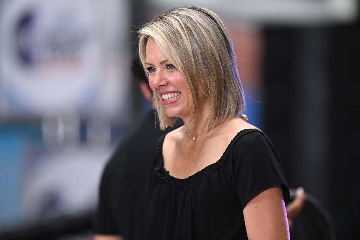 'Today's Dylan Dreyer Puts Toned Abs on Display in New Fitness Photo: 'Looking Fabulous'