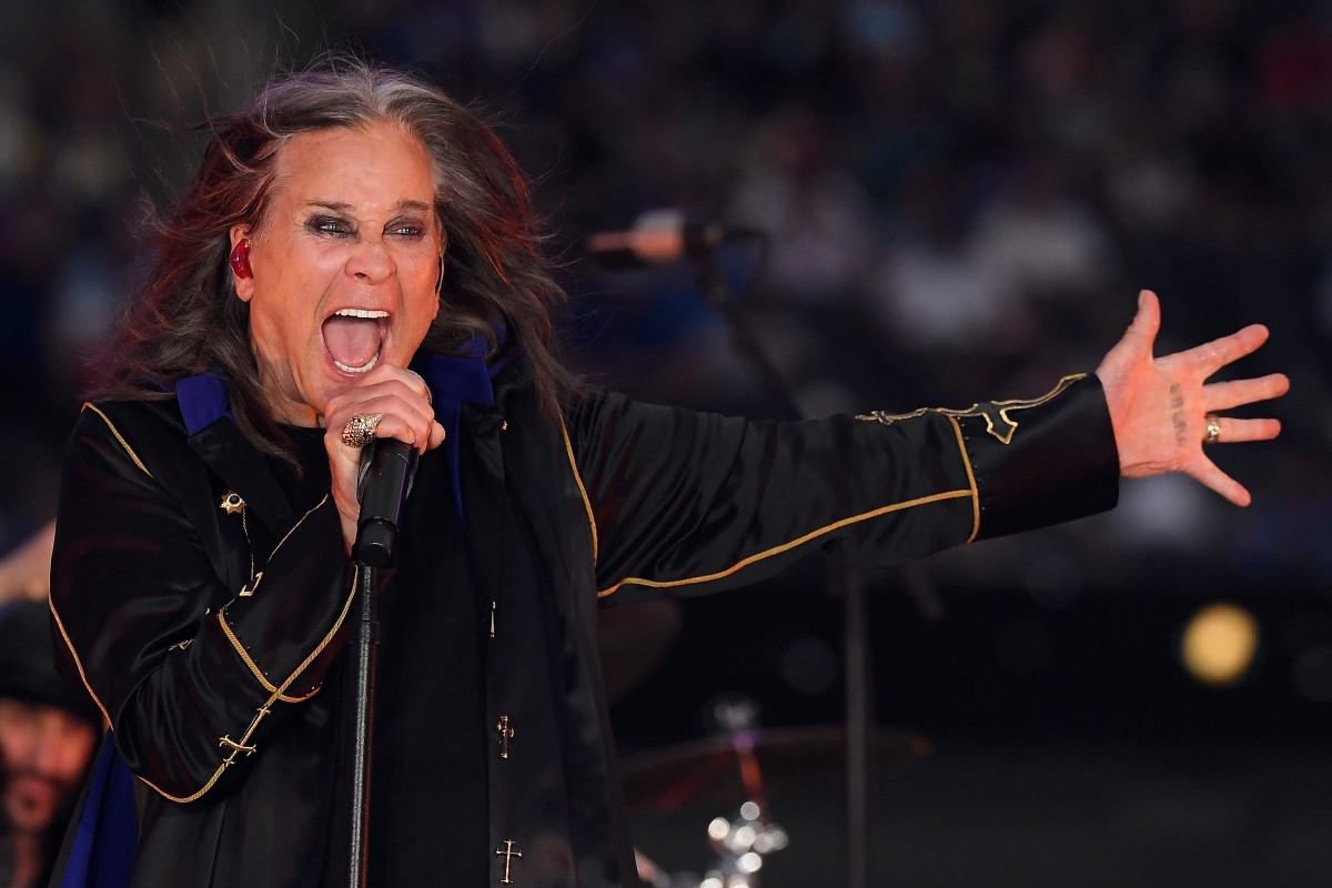 ‘Aquaman' Star Sparks Fan Mayhem at Ozzy Osbourne's Final Show