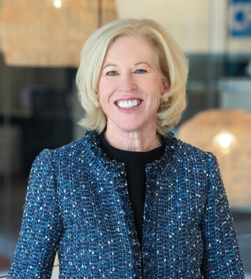 Crum & Forster's Arleen Paladino Wins 2025 NJBIZ Leading Women in Business Award