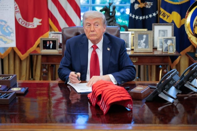 Most Americans think tariffs will mean higher prices, poll says