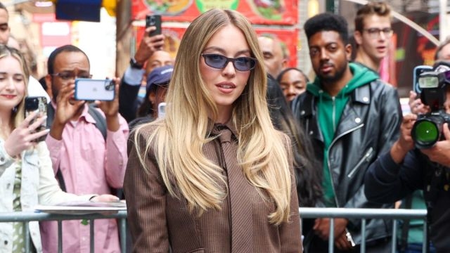 Sydney Sweeney Paused Dating Amid ‘Tempting' Offers From Bachelors, ‘Source' Claims
