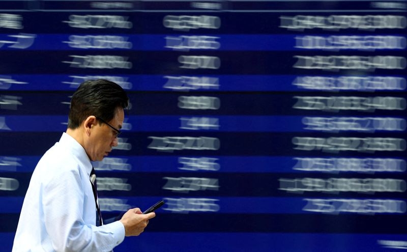 Trading Day: Japan's long bond warning