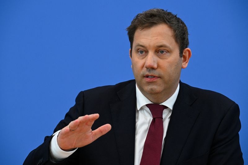 German finance minister to push for steel quotas on Washington trip