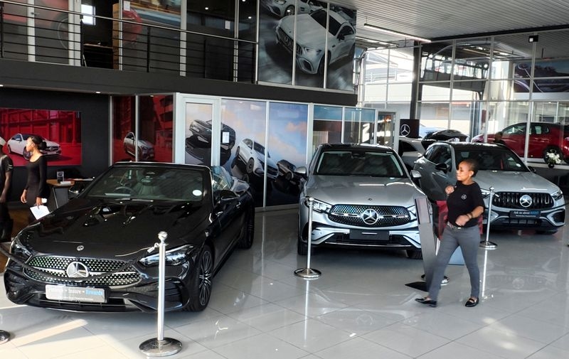 Mercedes-Benz Q2 sales fall 9% impacted by tariffs