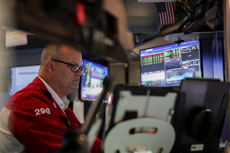 Trading Day: No tariff clarity, or market movement
