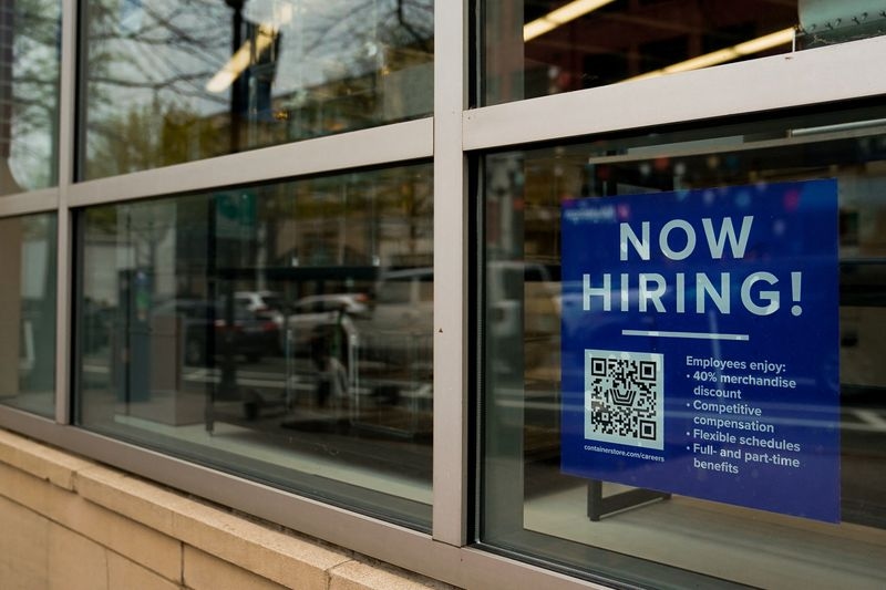 Instant view: US job growth beats expectations in June