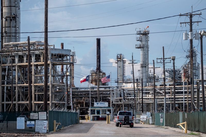 US refiners may see Q2 profit recover on stronger diesel margins