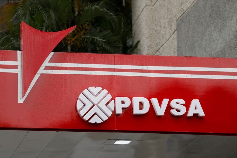 Holders of Venezuelan bond ask New York court to protect their rights
