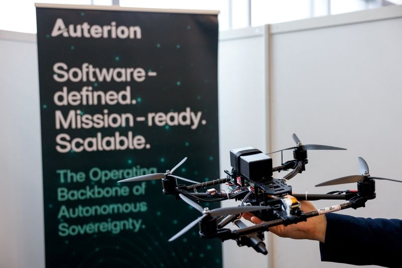 Auterion says it will provide Ukraine with 33,000 AI drone guidance kits