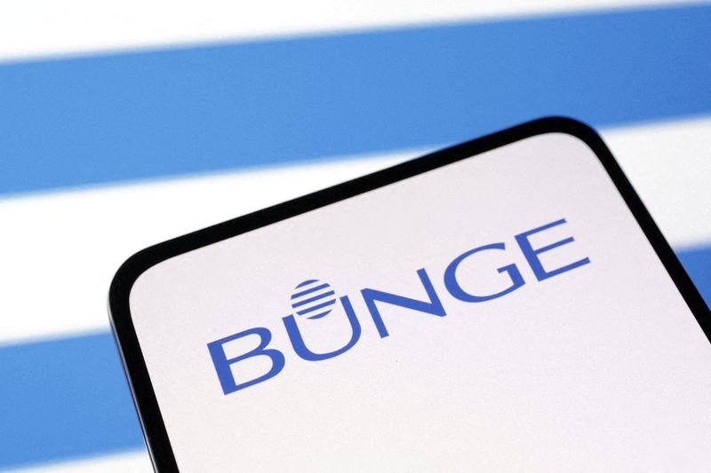 Bunge beats quarterly profit estimates on processing margin recovery