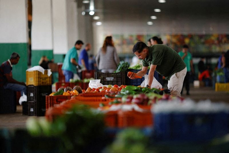 Brazil economy on track despite U.S. tariffs, but inflation risk up: Reuters Poll