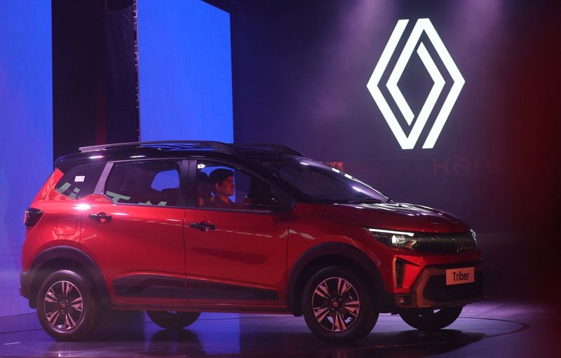 Renault posts first-half loss of 11.2 billion euros