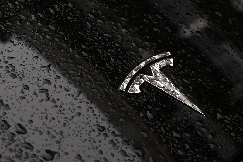Tesla quarterly deliveries seen falling again
