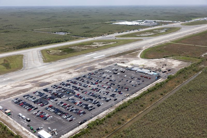US states to get $608 million from FEMA to build migrant detention centers
