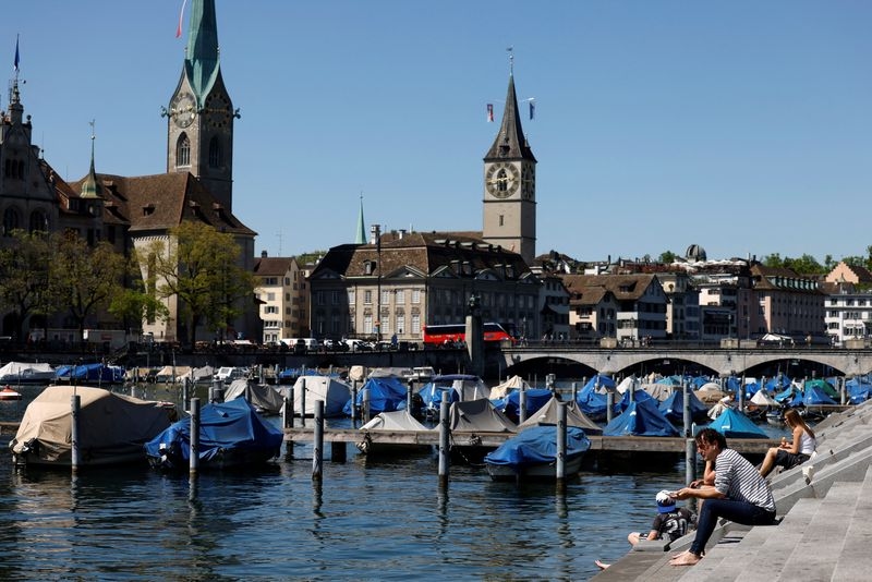 Swiss cut economic outlook for 2025 as trade war risks weigh