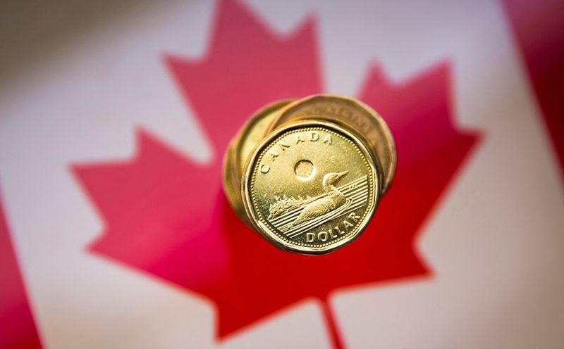 Canadian dollar gains but move limited amid uncertain trade deal prospects