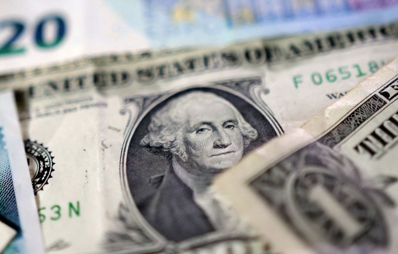 Global debt hits record of over $324 trillion, says IIF