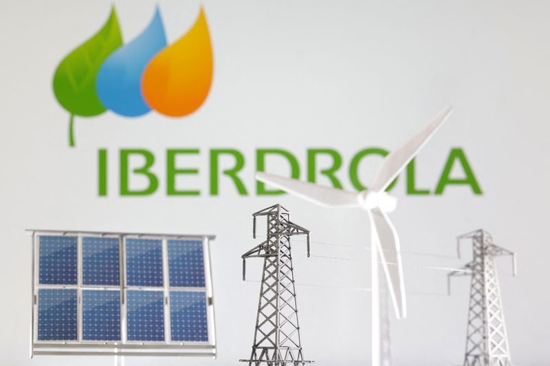 UAE's Masdar, Iberdrola invest in 1.4 gigawatt wind farm in the UK