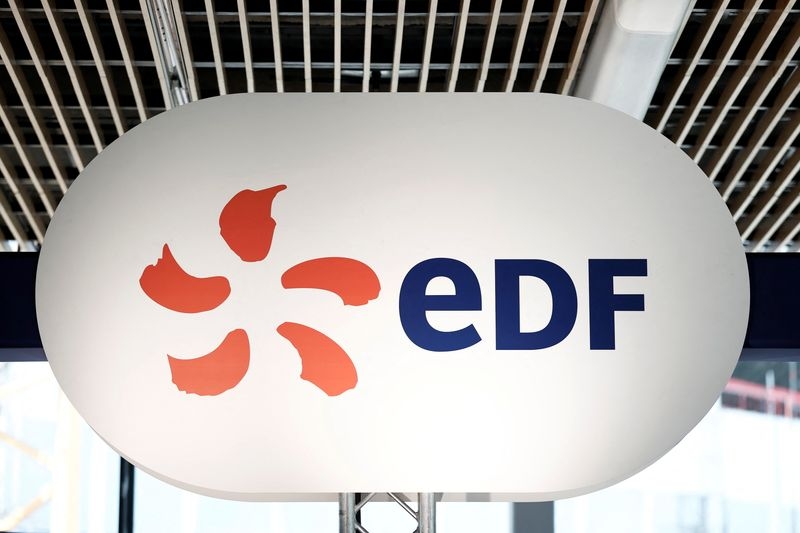 EDF to spend estimated $7 billion on extending life of nuclear plants
