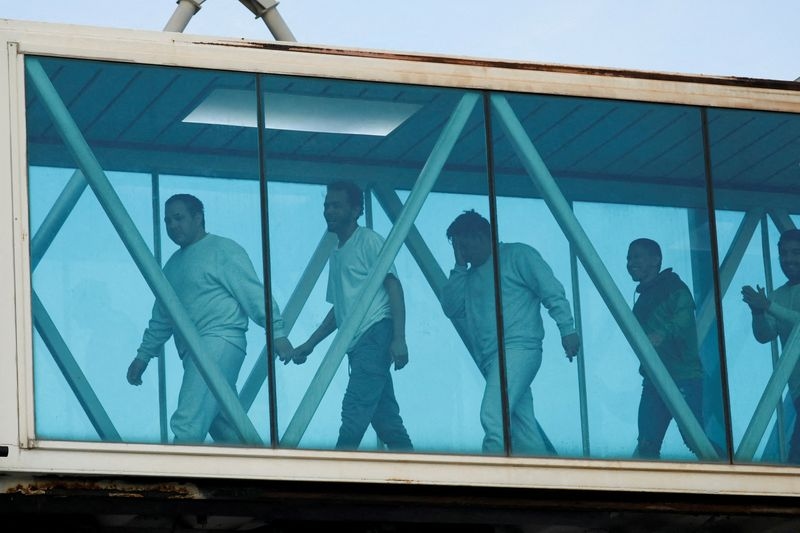 Appeals court weighs Trump's use of wartime law to deport Venezuelans