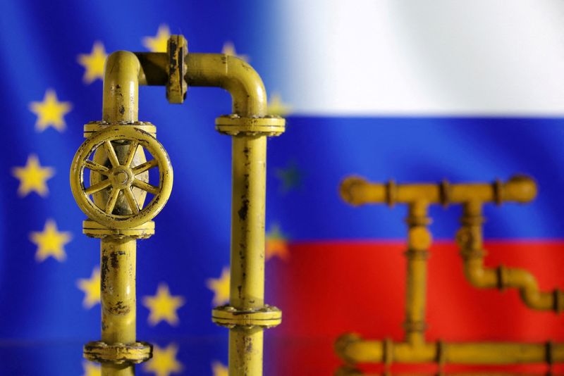 EU envoys near agreement on lower Russian oil price cap