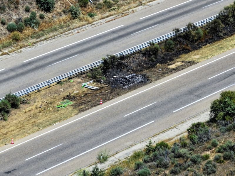 Lamborghini driven by Liverpool's Jota in fatal crash was probably speeding, police report finds